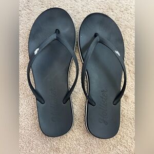 Hollister flip flops